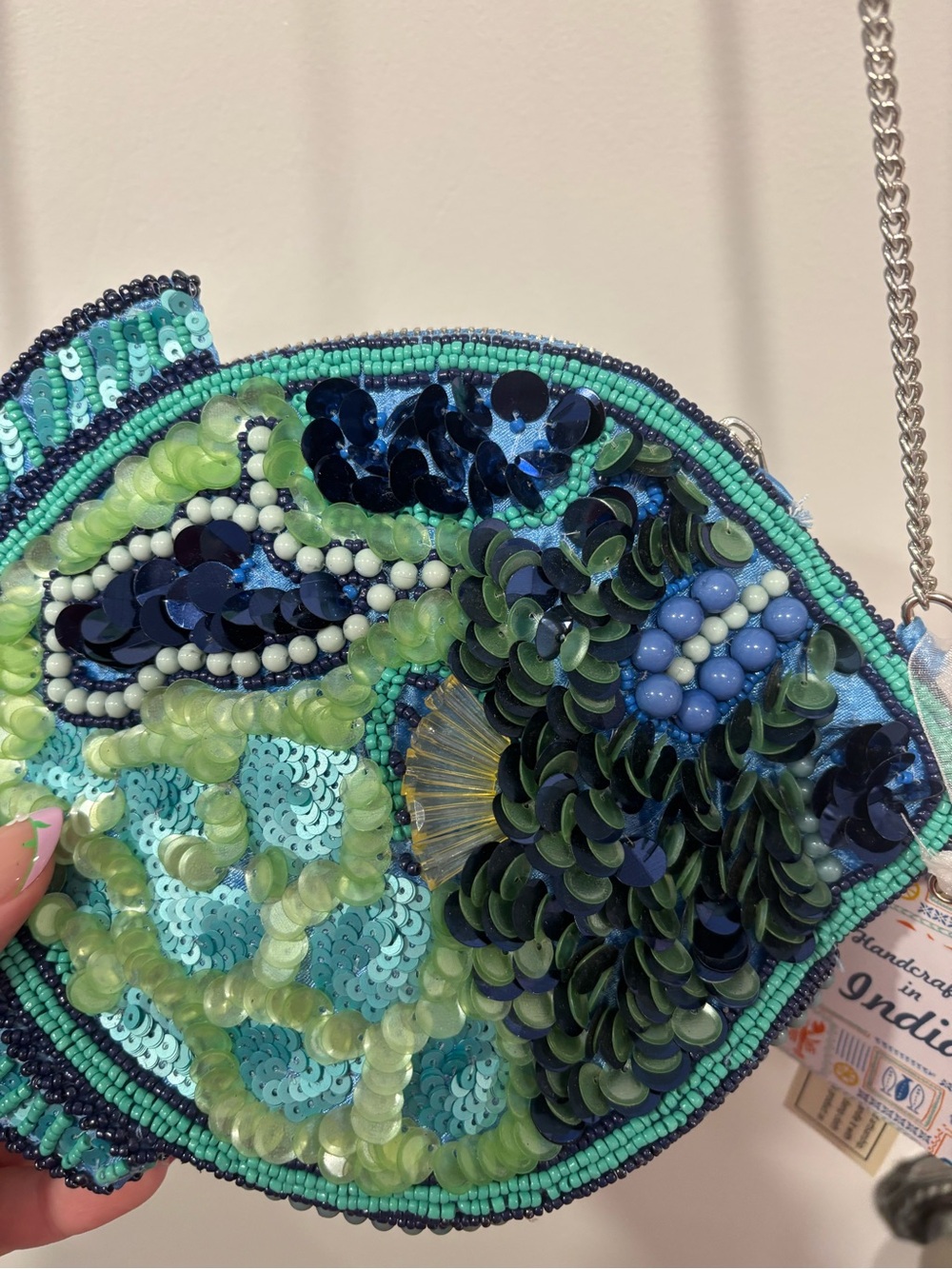 VIRAL Beaded Fish Crossbody Bag - Blue Green - Picture 4 of 7